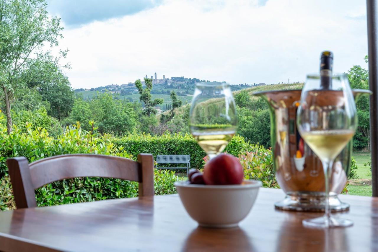 Fattoria Sant'Andrea - Farm Stay San Gimignano Buitenkant foto