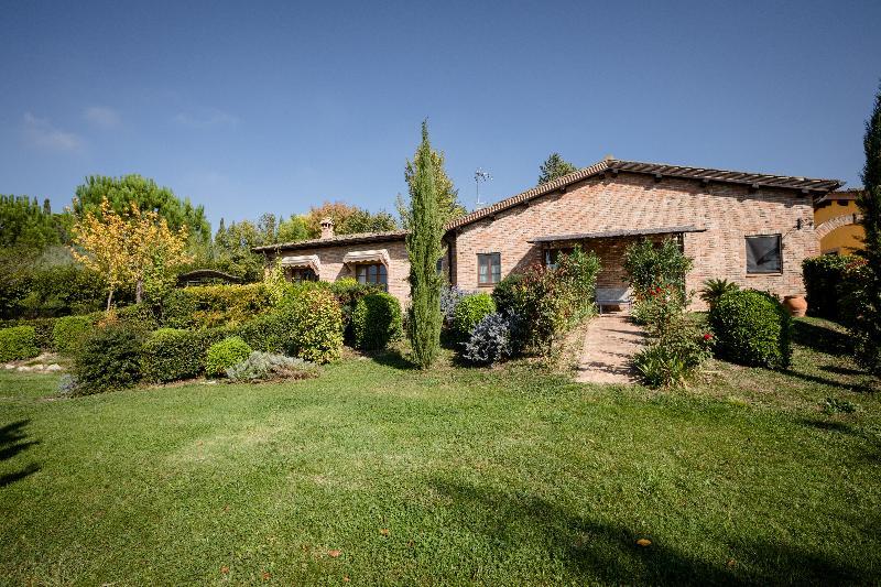 Fattoria Sant'Andrea - Farm Stay San Gimignano Buitenkant foto