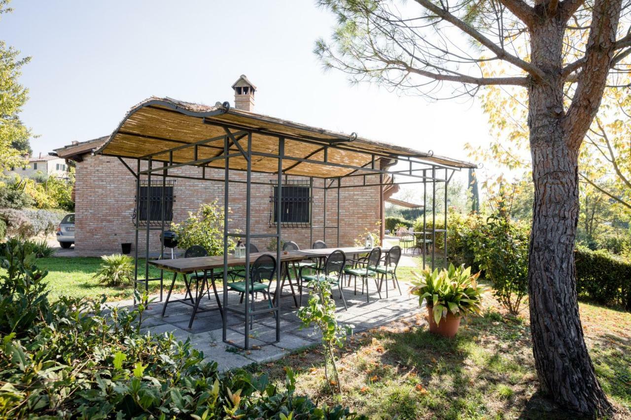 Fattoria Sant'Andrea - Farm Stay San Gimignano Buitenkant foto